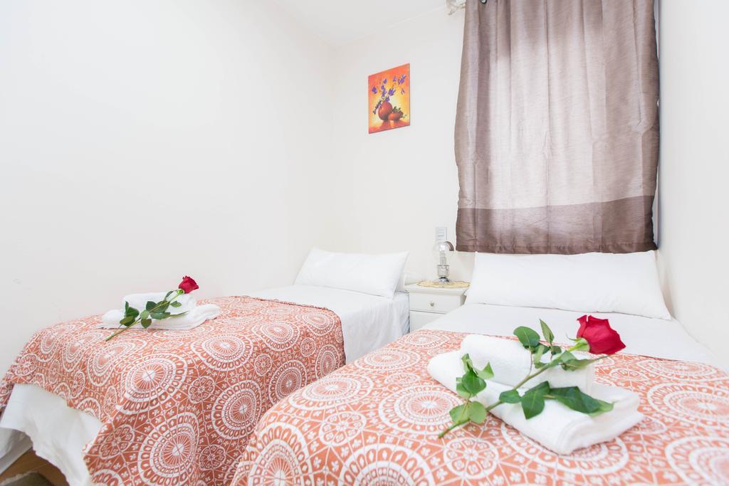 Stay Barcelona Central Apartments ภายนอก รูปภาพ